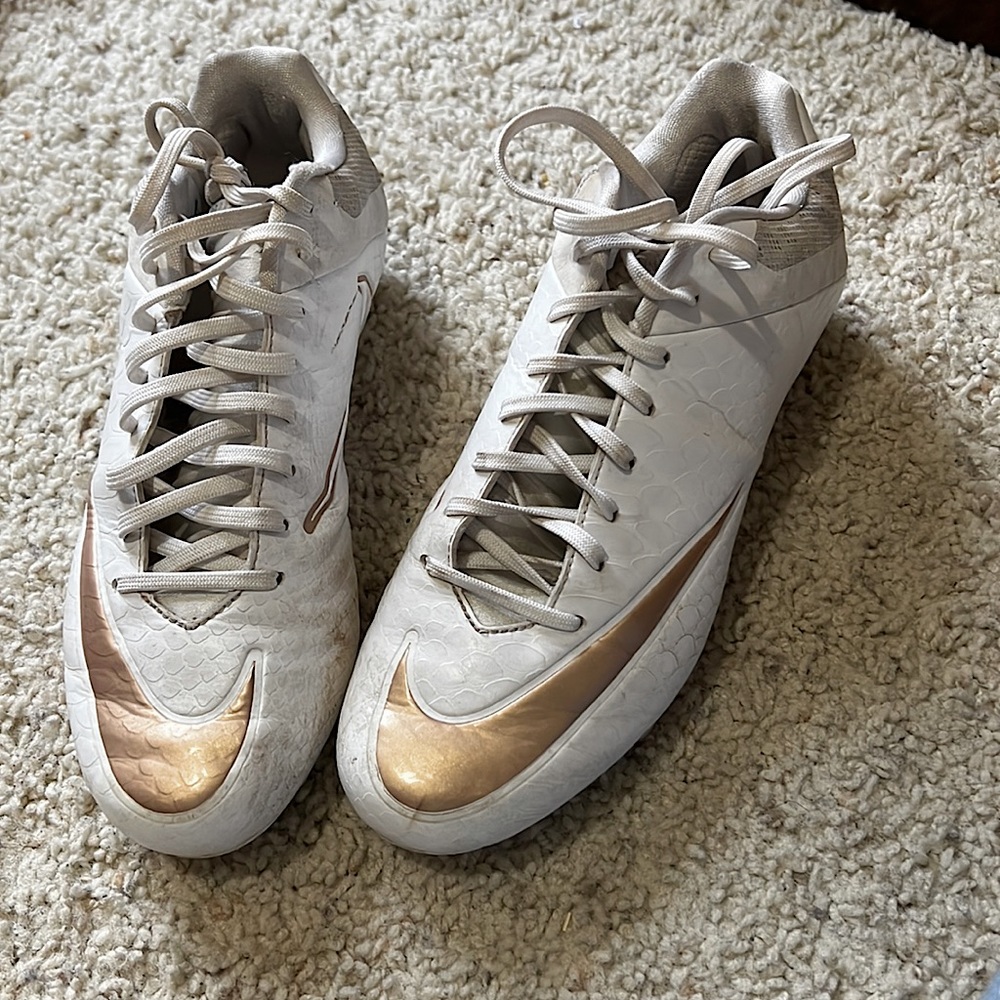 Women’s Cheap Nike Lacrosse Cleats 7, 7.5, 8